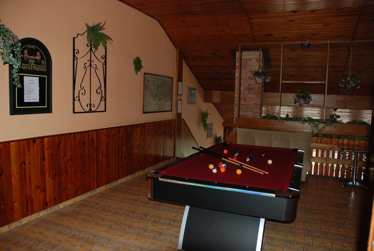 Rodinny "Hotel U Mustku" Desná Exterior photo